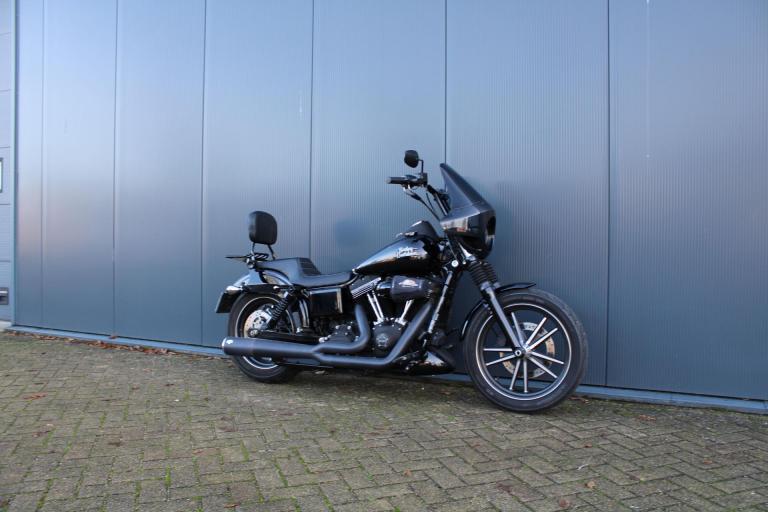 Harley Davidson 103 Dyna Street Bob - 2013 (13)