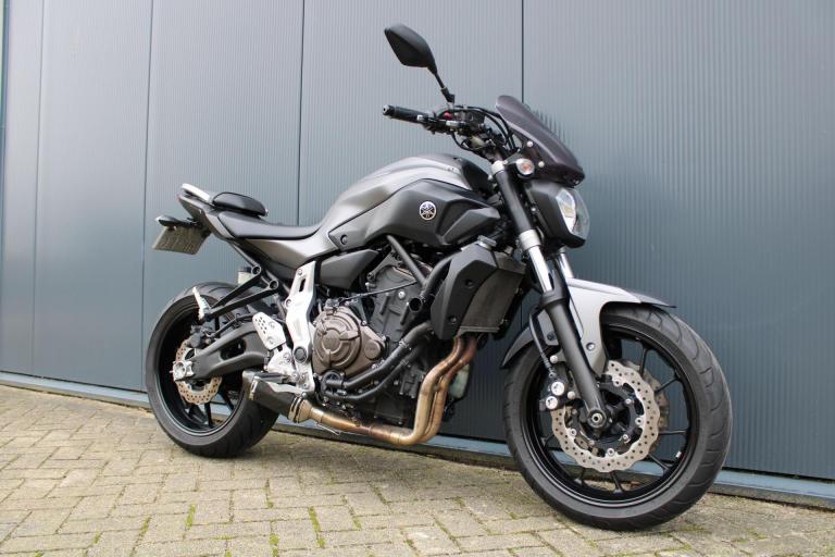 Yamaha MT-07  - 2015 (11)