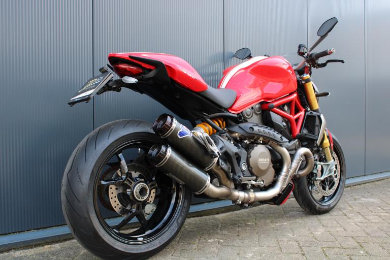Ducati MONSTER 1200 S - 2015 (6)
