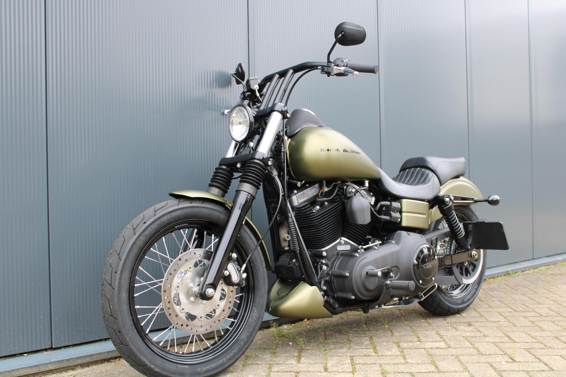 Harley Davidson FXDB Dyna Streetbob (15560bbbc112cdf66.50562281.JPG)