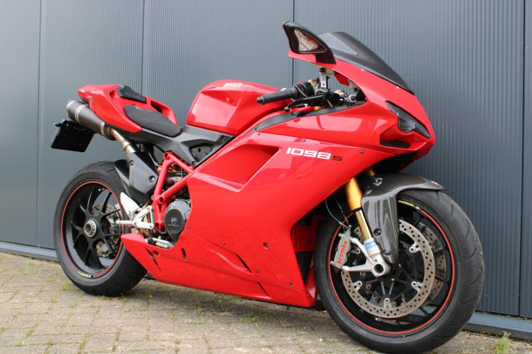 Ducati 1098S (9)