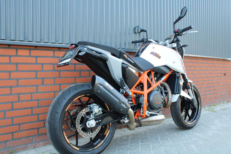 KTM 690 DUKE - 2013 (6)