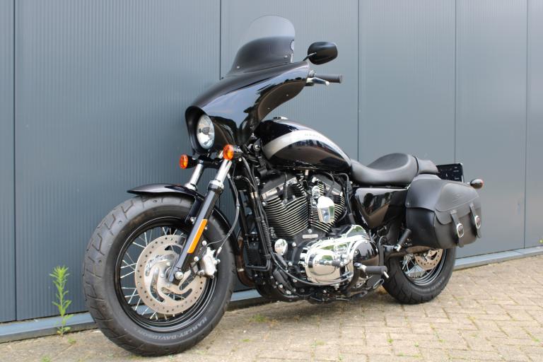 Harley Davidson 1200 CUSTOM - 2020