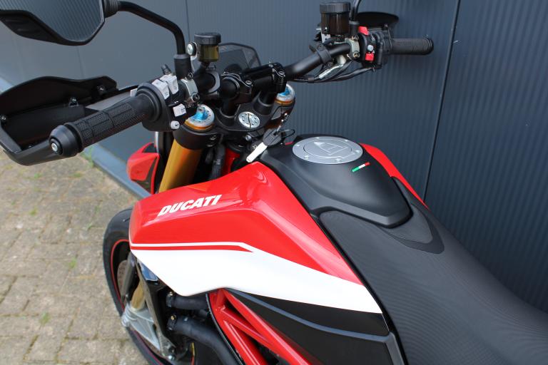 Ducati Hypermotard 950 SP - 2019 (11)