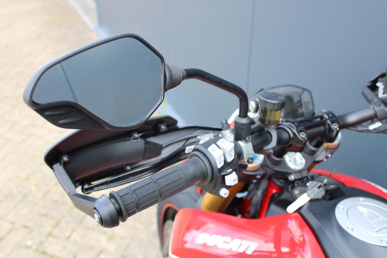 Ducati Hypermotard 950 SP - 2019 (13)