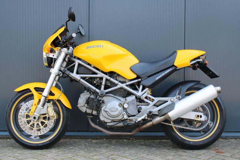 Ducati M 620 IE (3)