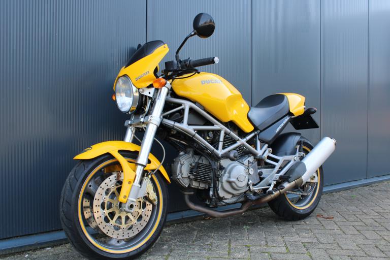 Ducati M 620 IE (1)