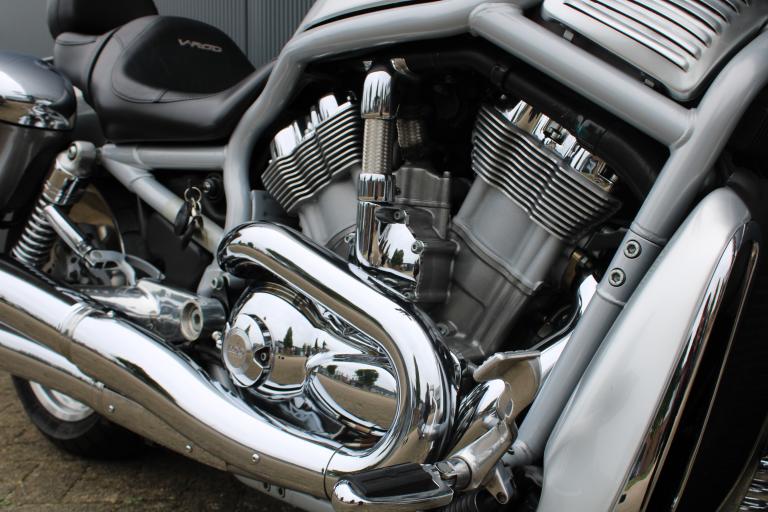 Harley Davidson VRSCA V-Rod (10)