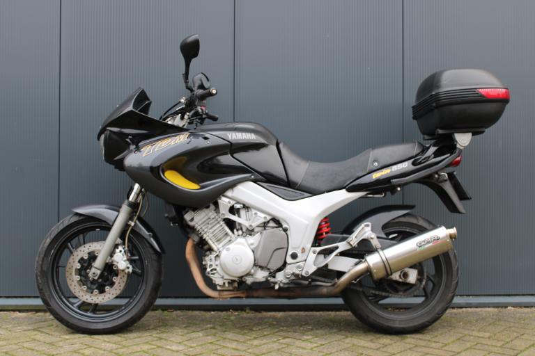 Yamaha TDM 850 (2)