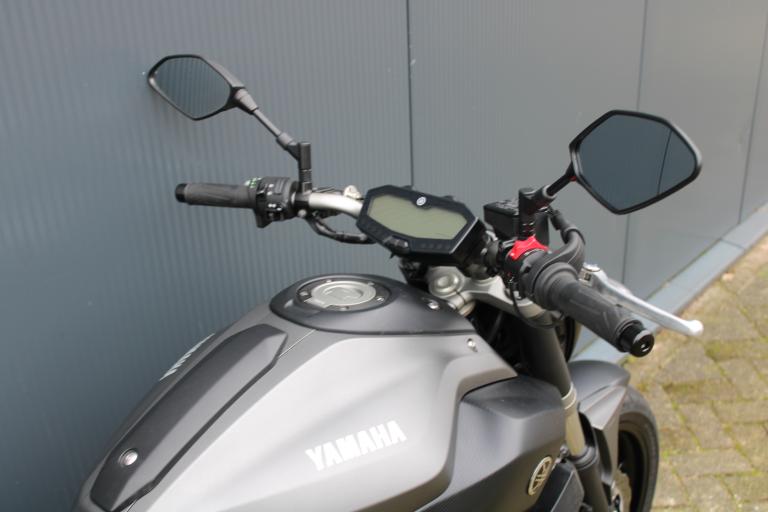 Yamaha MT-07 (11)