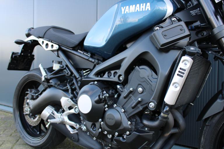 Yamaha XSR 900 - 2017 (9)