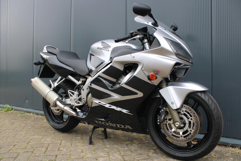 Honda CBR600F - 2007 (10)