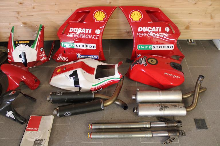 Ducati 916 Strada - 1994 (20)