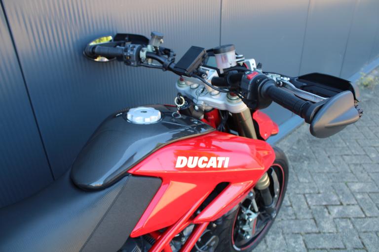 Ducati Hypermotard 1100S - 2008 (12)