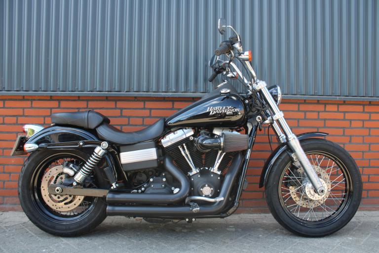 Harley Davidson STREET BOB (8)