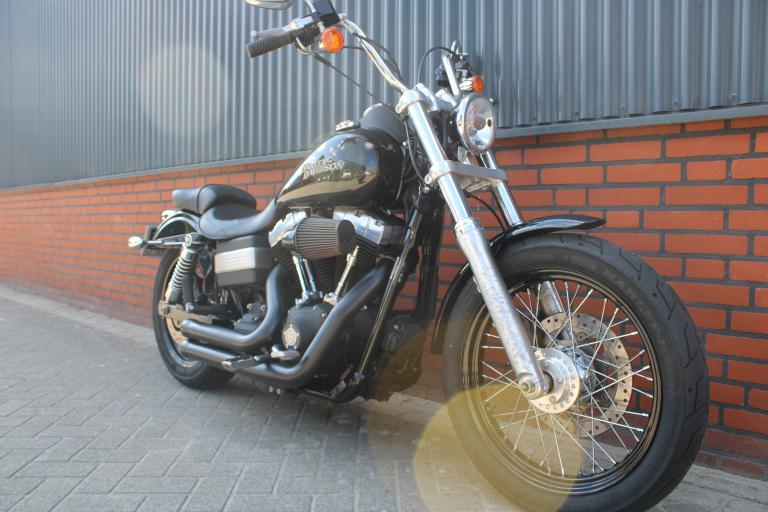 Harley Davidson STREET BOB (10)