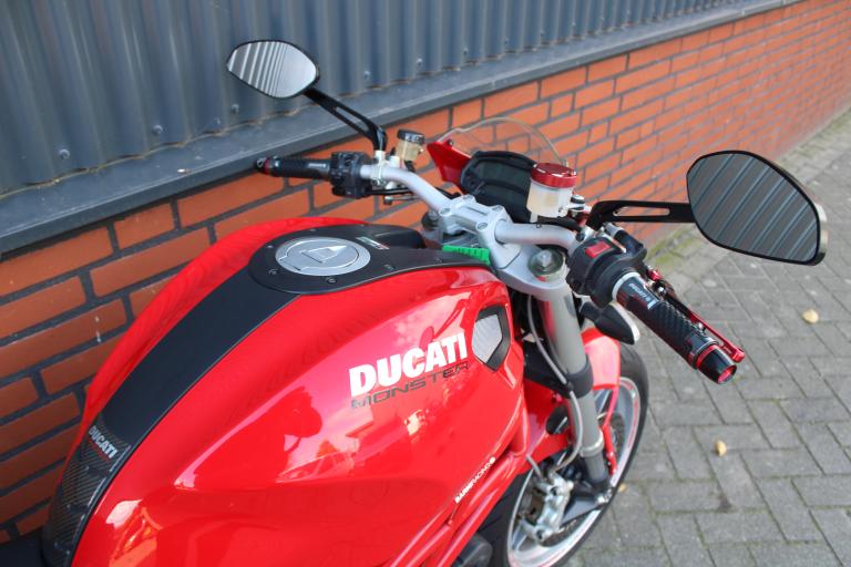 Ducati Monster 1100 - 2009 (11)