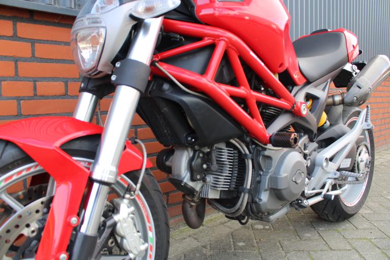 Ducati Monster 1100 - 2009 (2)