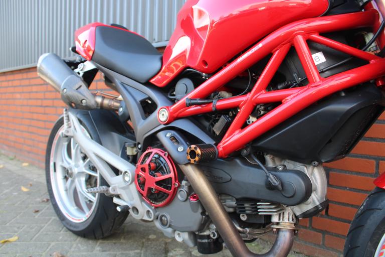Ducati Monster 1100 - 2009 (9)