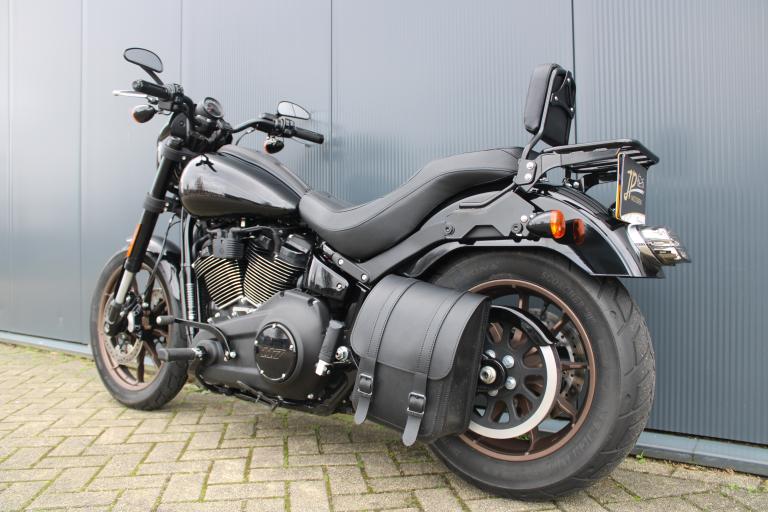 Harley Davidson FXLRS 117 (36963dfaae7cb4358.05986667.JPG)