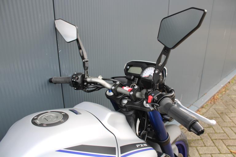 Yamaha FZ8 - 2015 (14)