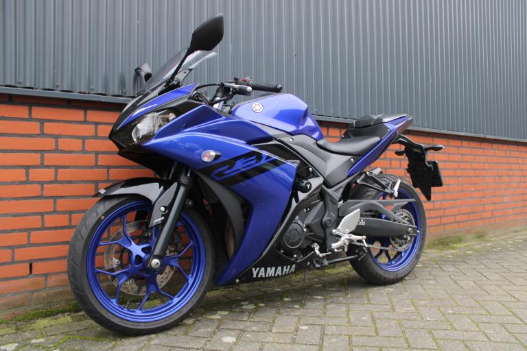 Yamaha YZF-R3 - 2018