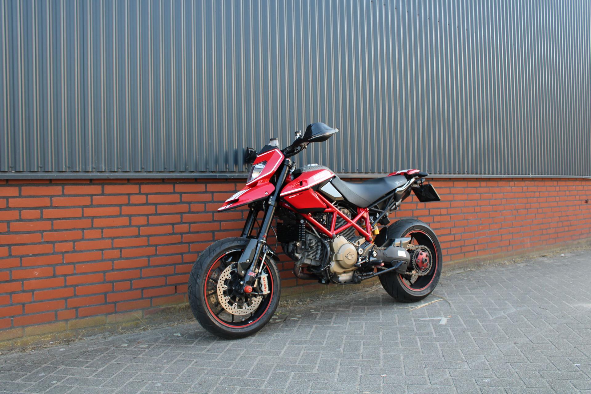 Ducati Hypermotard 1100 evo sp - 2011 (1)