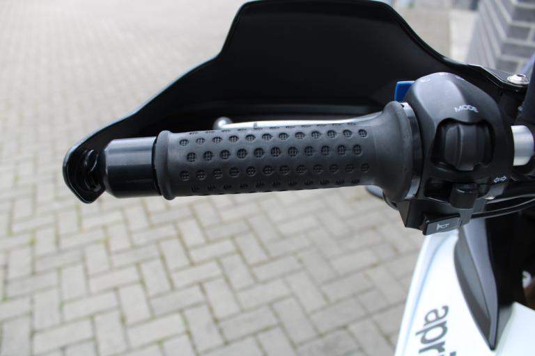 Aprilia caponord 1200 Travel - 2013 (13)