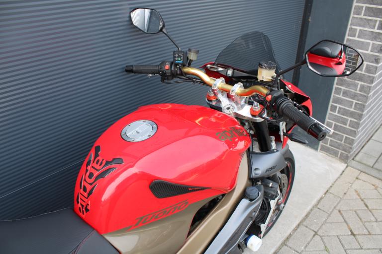 Aprilia RSV Tuono 1000 - 2003 (11)