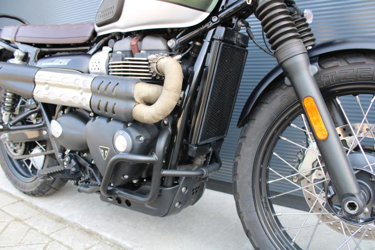Triumph Street scrambler 900 - 2019 (9)