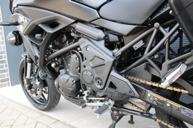 Kawasaki Versys 650 - 2022 (4)