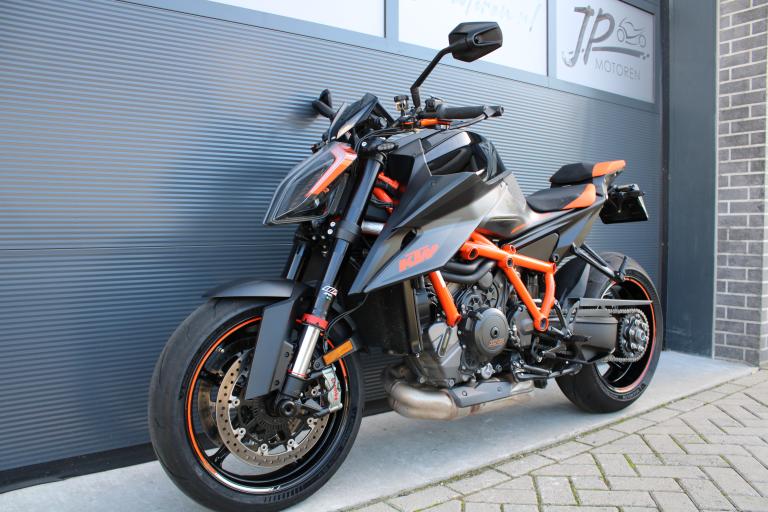 KTM 1290 Super duke R - 2021