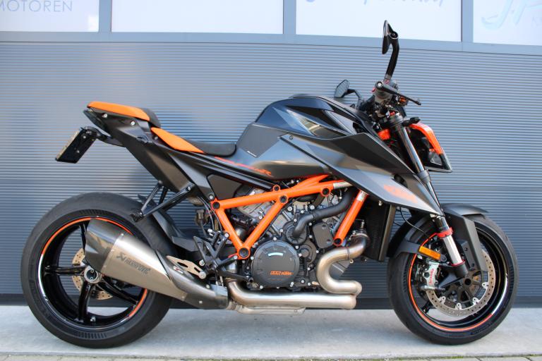 KTM 1290 Super duke R - 2021 (8)
