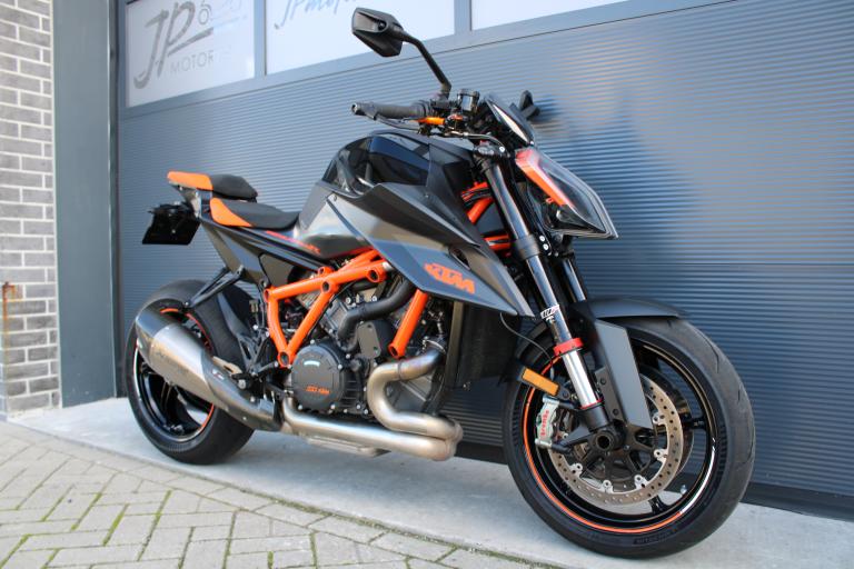 KTM 1290 Super duke R - 2021 (10)