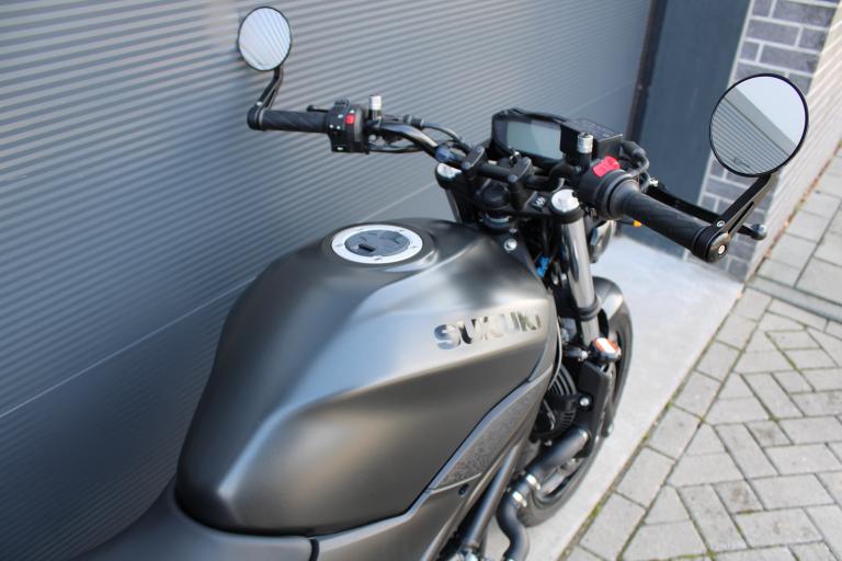 Suzuki SV 650 - 2019 (11)