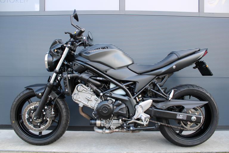 Suzuki SV 650 - 2019 (3)
