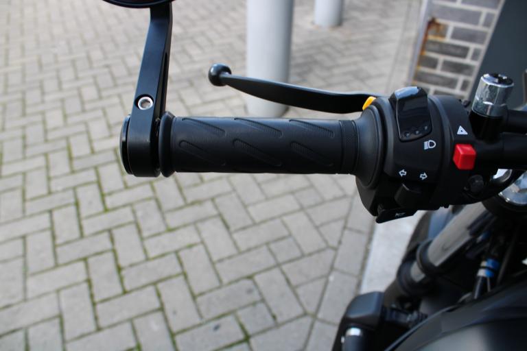 Suzuki SV 650 - 2019 (13)