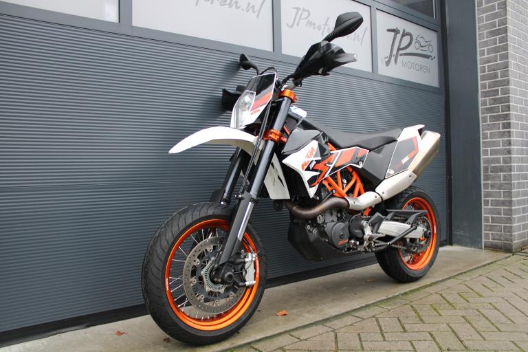KTM 690 SMC R  - 2014