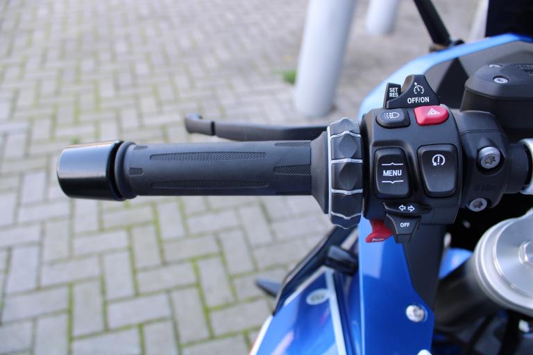 BMW R 1250 RS - 2024 (11)