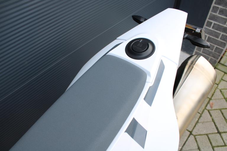 Husqvarna 701 Supermoto - 2021 (15)