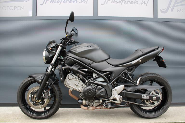 Suzuki SV 650 - 2019 (3)
