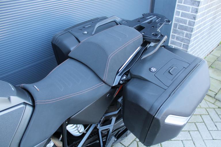 KTM 1290 Super adventure s - 2021 (15)