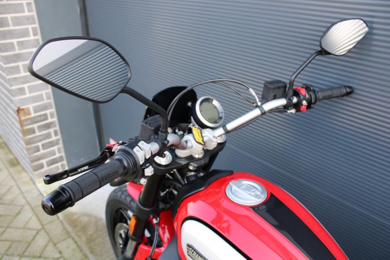 Ducati Scrambler Icon - 2021 (12)