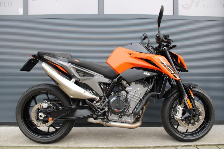 KTM 790 Duke - 2024 (7)