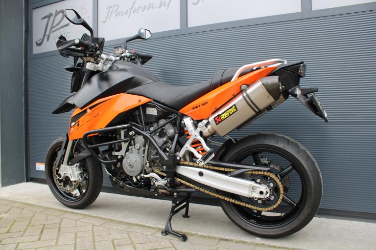 KTM 990 Supermoto - 2008 (5)