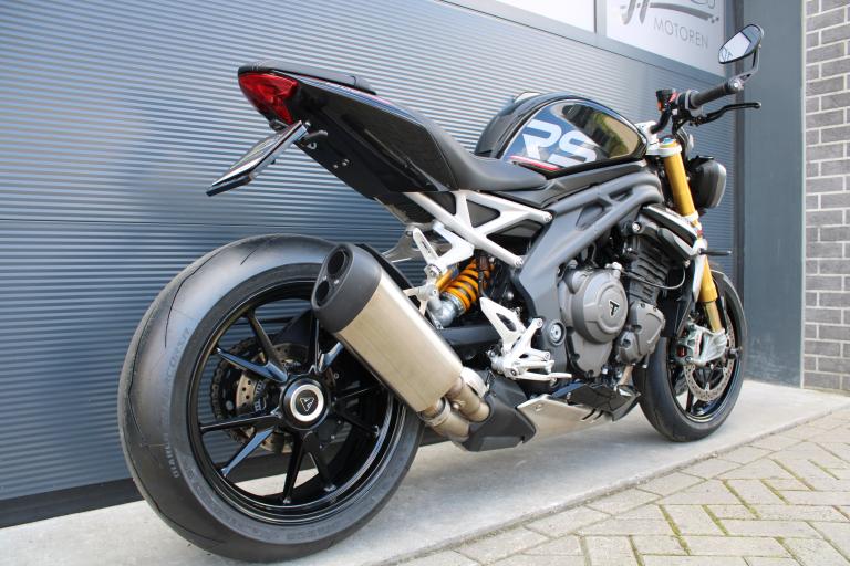 Triumph  Speed triple 1200 RS - 2021 (6)