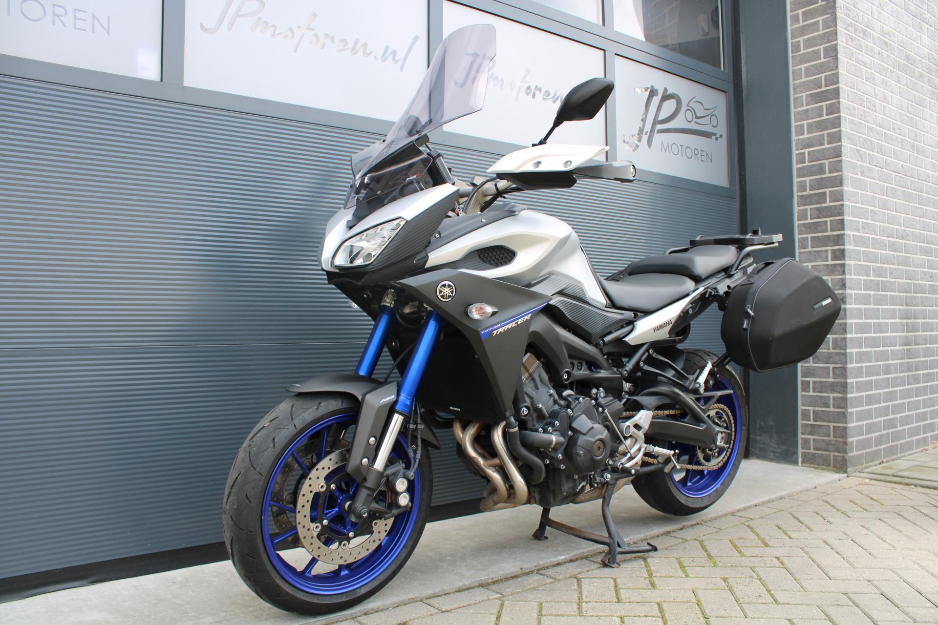 Yamaha MT-09 Tracer - 2016 (1)