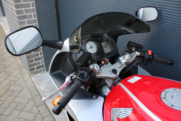 Honda VFR 800 FI - 2000 (12)