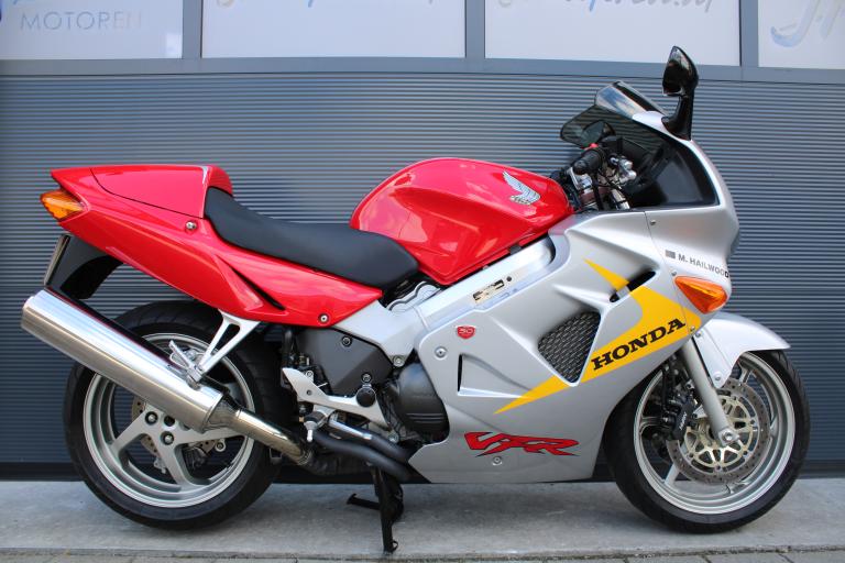 Honda VFR 800 FI - 2000 (8)