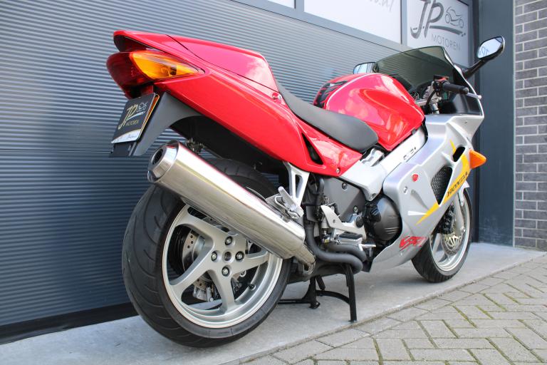 Honda VFR 800 FI - 2000 (6)